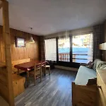 Neves - Location: Pour 4 Personnes Dans Un Quartier Anime 瓦托伦斯