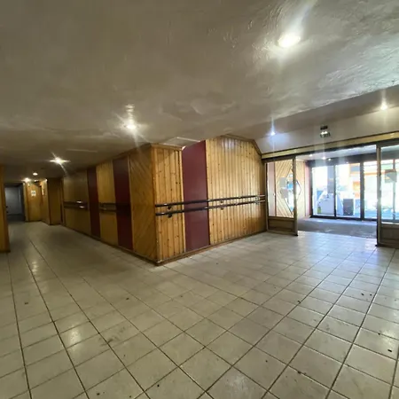 아파트 Neves - Location: Pour 4 Personnes Dans Un Quartier Anime *