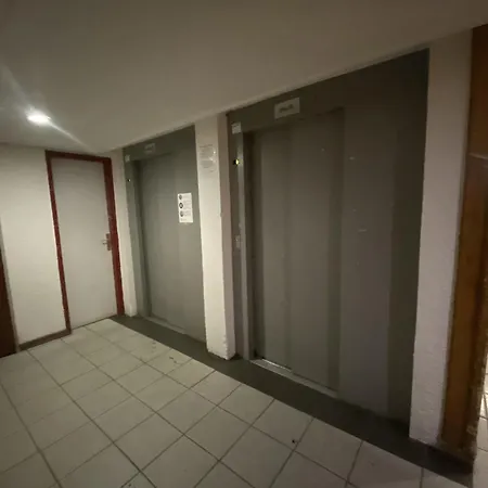 Résidence Neves - Location: Pour 4 Personnes Dans Un Quartier Animé Appartamento